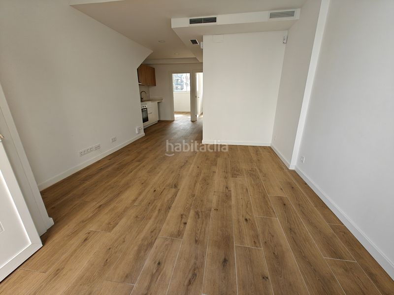 Foto 5a481e35-10a1-4585-93ee-426a6c14358f. Planta baixa a Centre-Nucli Antic Premià de Mar
