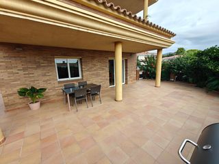 Casa in Premià de Dalt. A 4 vientos en la la floresta / premia de dalt.
