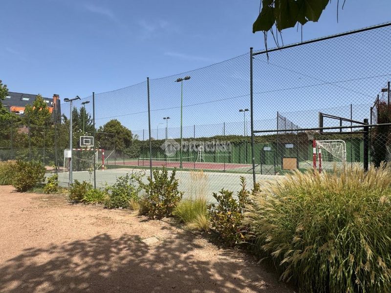 Foto 4b5b9503-b800-4328-998d-17e18687057f. Pis amb calefacció aparcament piscina a El Caño-Maracaibo Rozas de Madrid (Las)