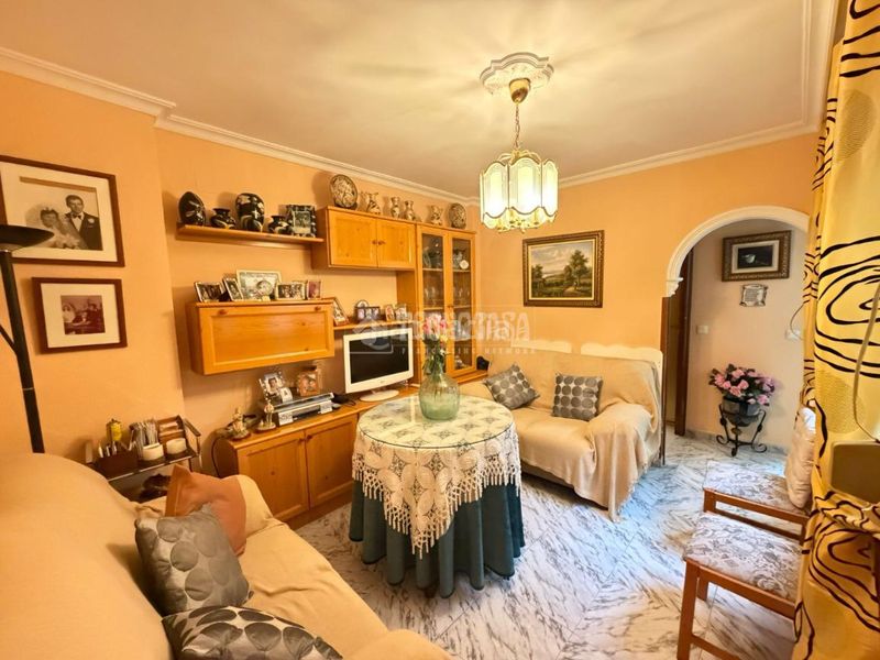 Foto ad0b1836-24cc-4dad-932d-484f3d17559d. Pis a Palmete Sevilla