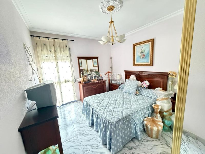 Foto f6db38de-dbdc-45a0-9c2f-ad2173259be2. Pis a Palmete Sevilla