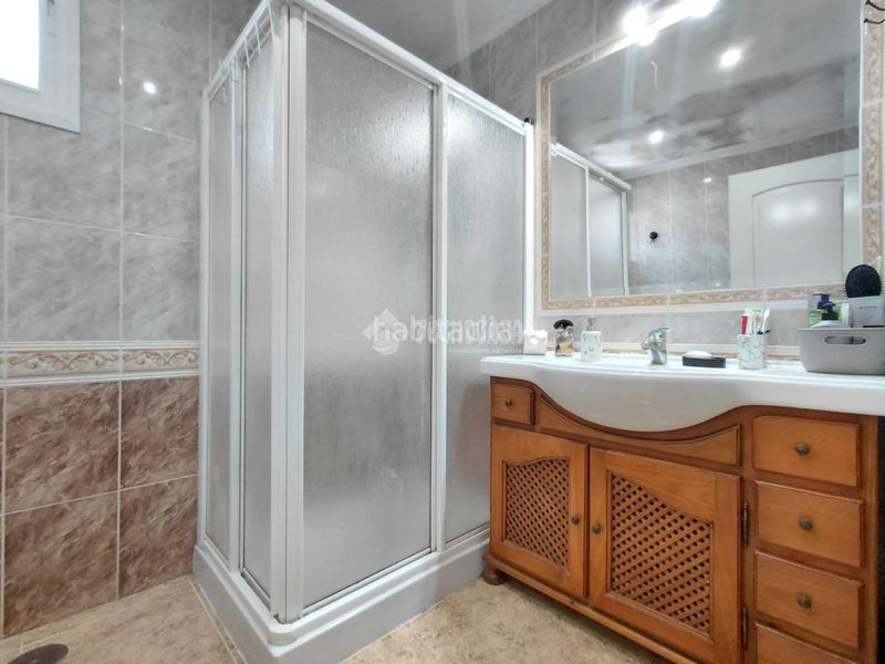 Foto c015ca03-50b2-4e71-b4db-328d9ff9c20c. Pis a Palmete Sevilla