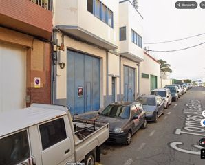 Affitto Locale commerciale in Calle tomás alba edison 18. Local en telde - casas nuevas