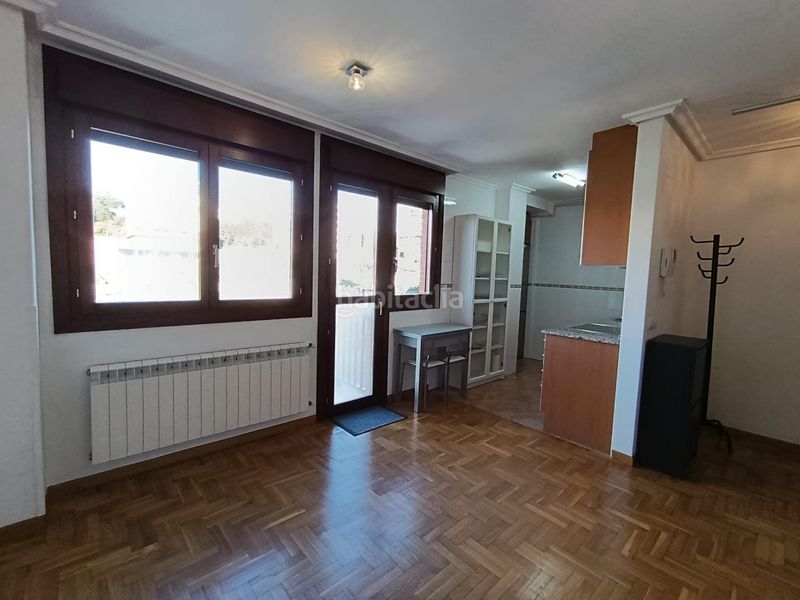 Foto 21201858-a7ba-465d-90ff-369d0d65c8b7. Apartament amb calefacció aparcament a El Carbayedo - El Quirinal Avilés
