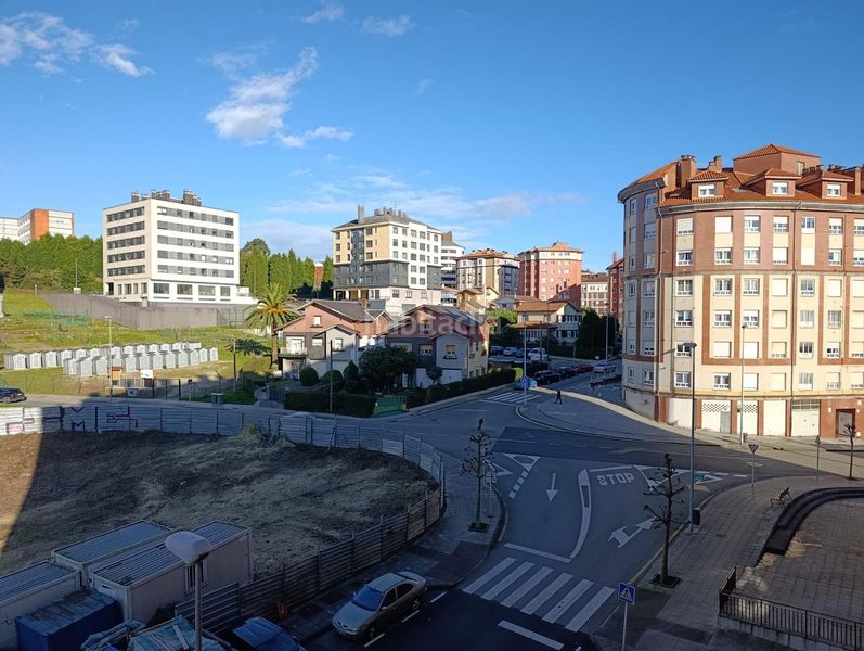 Foto 2f0bee90-3219-4463-b4c5-d21186874818. Apartament amb calefacció aparcament a El Carbayedo - El Quirinal Avilés