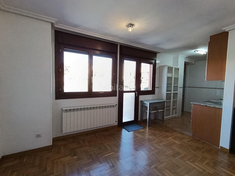 Foto 467a881f-48d7-496a-bfbf-9b9ceea5c5be. Apartament amb calefacció aparcament a El Carbayedo - El Quirinal Avilés
