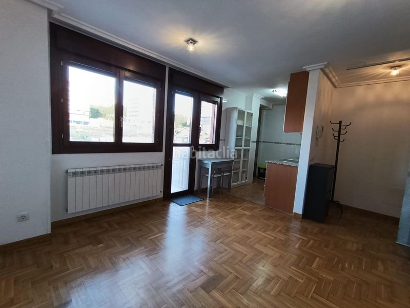 Foto e6e3cc92-c7e5-4f62-8b1d-a1588f804ec1. Apartament amb calefacció aparcament a El Carbayedo - El Quirinal Avilés