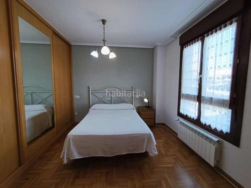 Foto ec6ccecb-caaa-426f-a322-60eddfe48c47. Apartament amb calefacció aparcament a El Carbayedo - El Quirinal Avilés