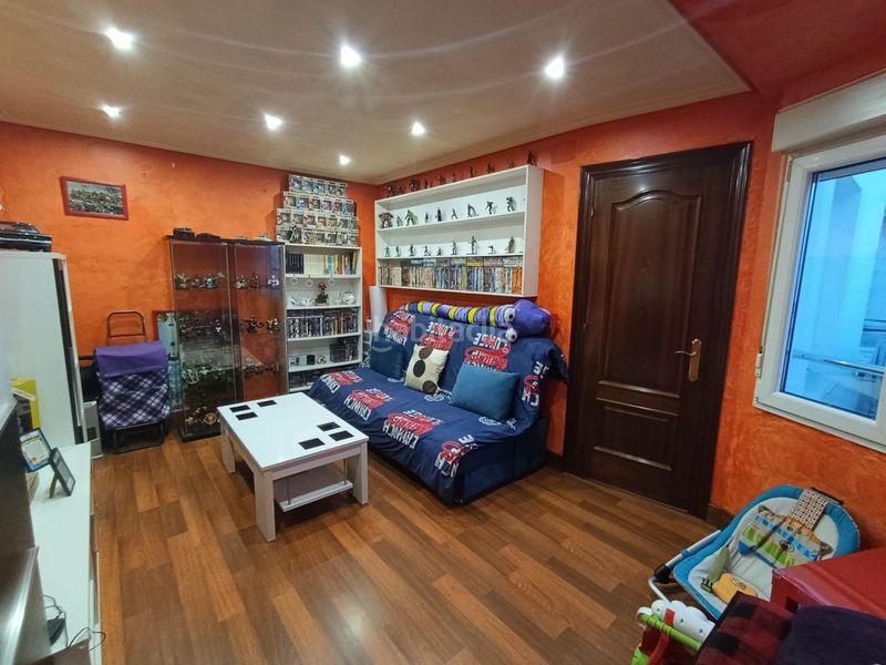 Foto 34618b61-c85b-4297-bdce-3c1c351f5119. Pis a calle custodia 14 a Llano Gijón