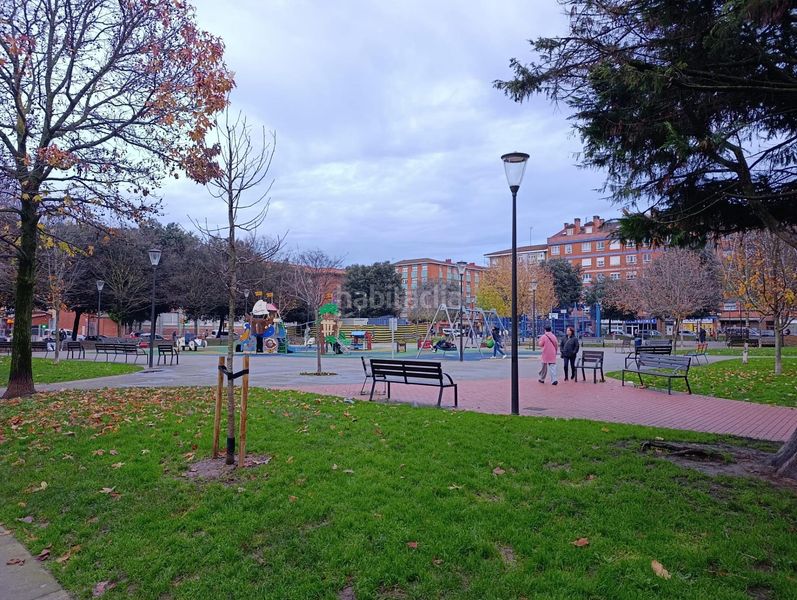 Foto 6ede64e9-bb94-4b5a-aa12-fa387c1b2adc. Pis a calle custodia 14 a Llano Gijón