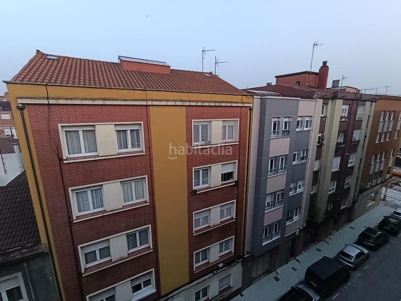 Foto 9315fe28-161a-4cf8-8dcf-d88dab1a7c7d. Pis a calle custodia 14 a Llano Gijón