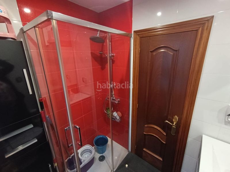 Foto eeed194b-6152-41b9-bb41-67708448c6d7. Pis a calle custodia 14 a Llano Gijón