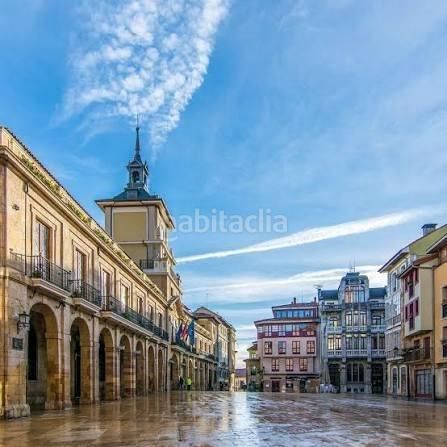 Foto 61646328-6a00-495e-bb66-4f9d7b1220a1. Pis a Casco Histórico Oviedo