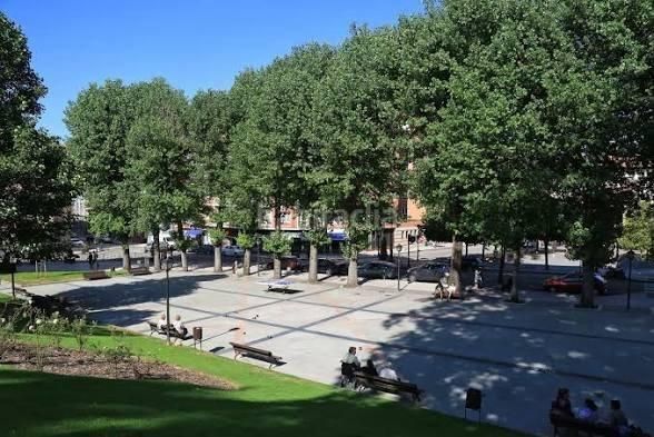 Foto e6db1ffc-f7fb-4de3-aed0-6f95445b14db. Pis a Casco Histórico Oviedo