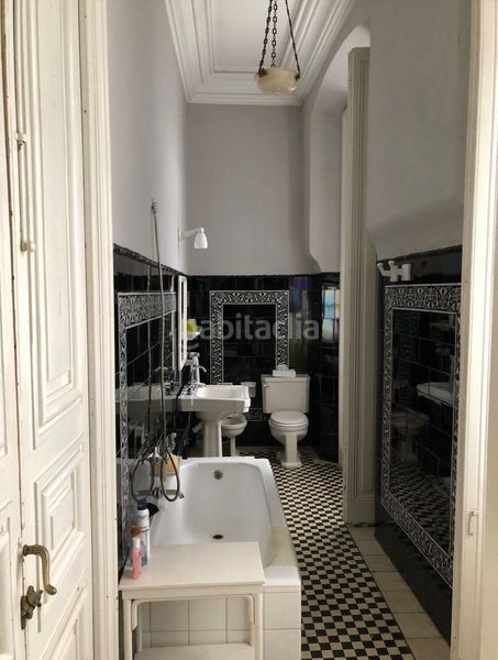 Foto 608da333-d386-47c0-a692-b63c6a4fbe38. Chalet en calle c/ profesor perez pimentel 802 en Gijón