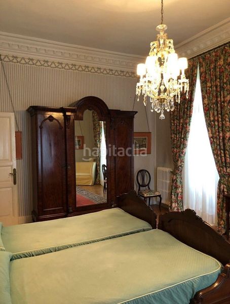 Foto 65564fd8-adf0-4bb7-9c09-a3d1d64ed838. Chalet en calle c/ profesor perez pimentel 802 en Gijón