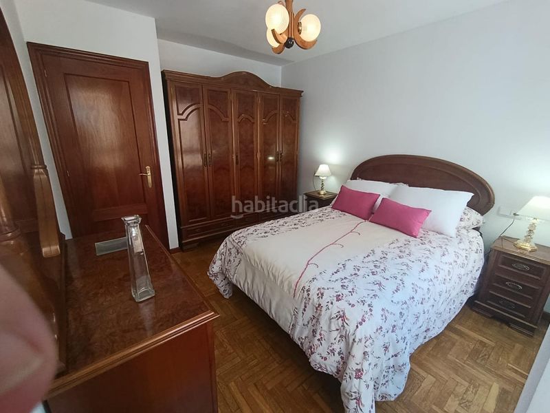 Foto 3b39e6c5-58a4-42a9-8db8-02e11d221f08. Flat in calle juan xxiii 20 in Centro Avilés