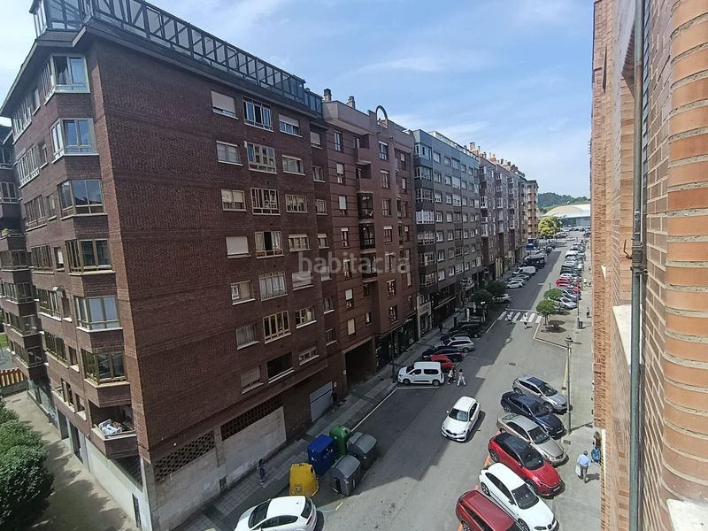 Foto 80c53af4-fb76-4a2c-b866-be05aeb6b81c. Flat in calle juan xxiii 20 in Centro Avilés