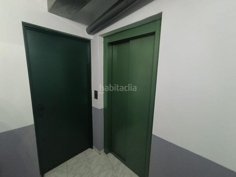 Foto 90134d1c-da6f-4a8d-b7cc-50f886cb76e3. Flat in calle juan xxiii 20 in Centro Avilés