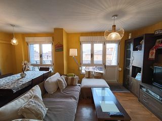 Àtic a Miguel servet 16. Exclusivo ático con terraza y vistas panorámicas en gijón