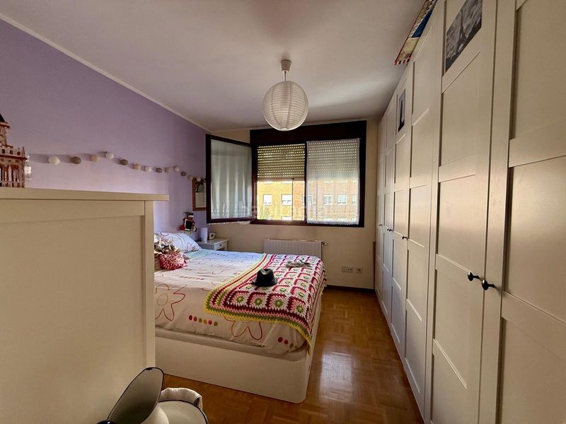 Foto 1282ced9-b3ce-41d2-96b9-4483c5cb5923. Appartamento in jaime truyols santonja 11 in Corredoría - La Carisa - Prado de La Vega Oviedo
