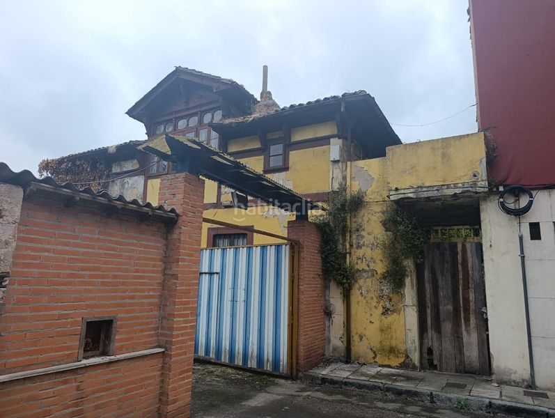 Foto e29fe7ef-4735-4450-b7cf-5ab4a2b10073. Building in calle maestro larrosa 1 in San Claudio - Trubia - Las Caldas Oviedo
