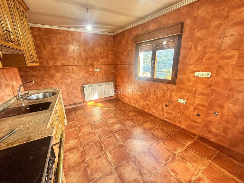 Foto 4136b757-e9c1-44c6-afb7-760305748235. Casa en lugar villamarcel 76 en Quirós