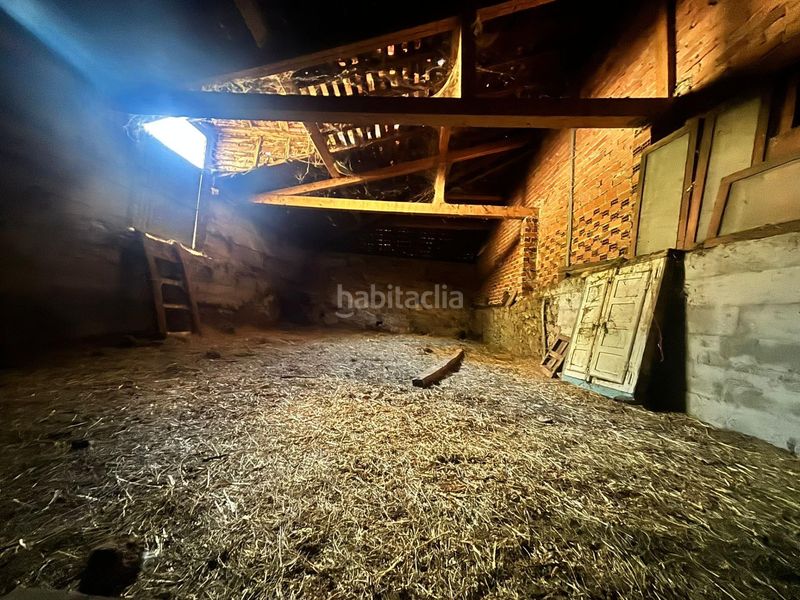 Foto 4f6f9036-e6ec-421e-a227-a9b3c3687e56. Casa en lugar villamarcel 76 en Quirós