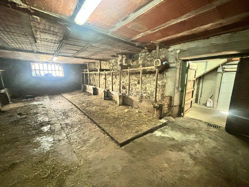 Foto b17b7855-9bc5-4ade-b0df-d0f923c0a05a. Casa en lugar villamarcel 76 en Quirós