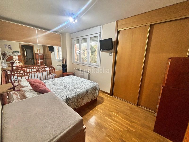 Foto 52326a78-5608-432a-8ae2-4f2d51859101. Appartamento in calle luis orejas canseco 5 in San Claudio - Trubia - Las Caldas Oviedo