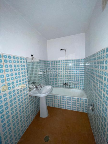 Foto 33a2e7a1-12b8-48c0-ad09-1c179fa36edf. Casa amb aparcament a Tineo