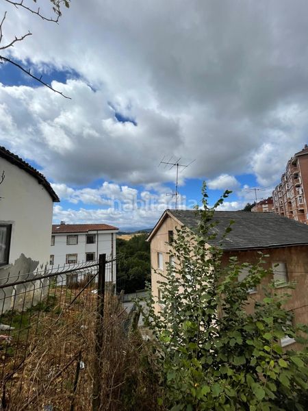 Foto 4a1f2c82-ec0d-48f9-acfc-91caa58ef5a7. Casa amb aparcament a Tineo