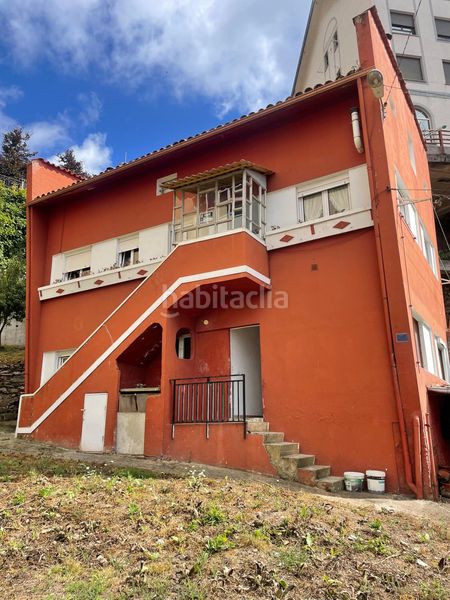 Foto 79e7eb8f-efed-468e-a8c2-77bff83ecab2. Casa amb aparcament a Tineo