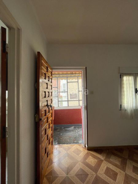 Foto eaf1ee33-c8ff-42af-aaf1-0fe38fc1186c. Casa amb aparcament a Tineo