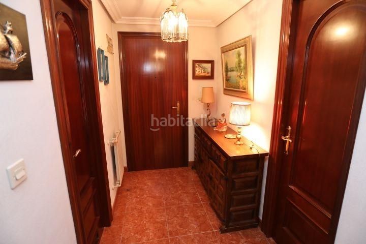 Foto f915c0bd-7048-4e0b-970f-2162b1da8638. Appartement dans calle calle de fray norberto del prado dans Laviana