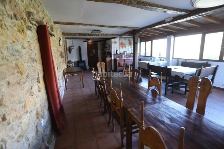 Foto 3e15a19a-77ce-4a94-b5ad-9153c1005bbd. Masia amb calefacció a Quirós