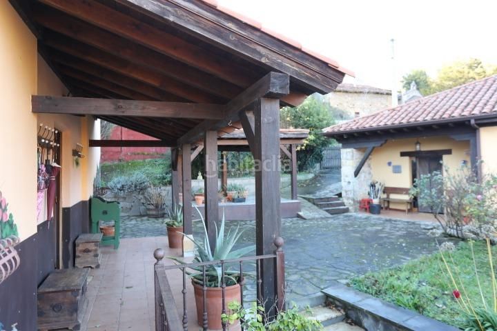 Foto 85b2d166-cfd8-4684-9986-1594cda244d5. Masia amb calefacció a Quirós