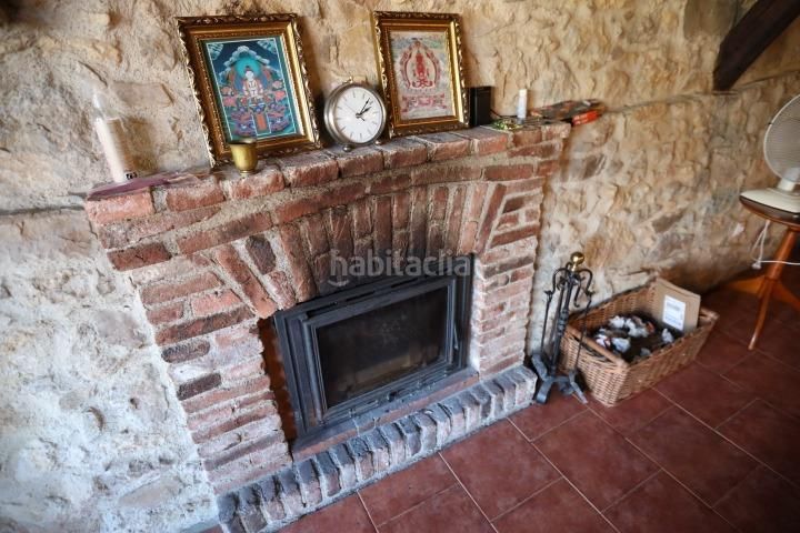Foto b8ab666a-89b5-411f-9245-3e4ad010c728. Masia amb calefacció a Quirós
