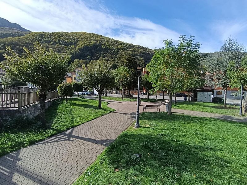Foto fa26d7e1-c39d-47a1-9a26-5c59a88c3390. Finca rústica a el pino 68 a Aller