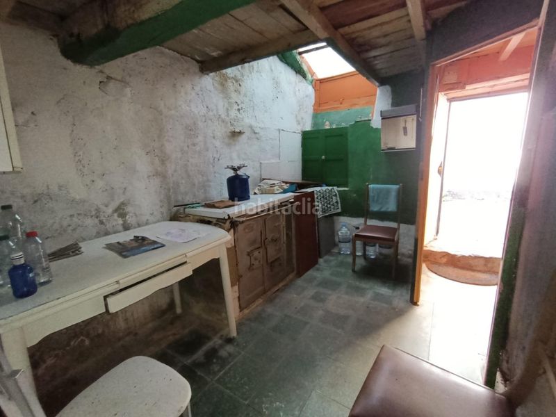 Foto b911b543-2f8b-48d0-8f1c-0f1bb07bb163. Masia a Aller