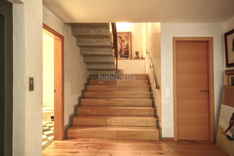 Foto 5f8230f1-06a4-43da-b0bb-8c205682acc5. Chalet avec cheminée chauffage parking piscine dans Sant Cugat del Vallès