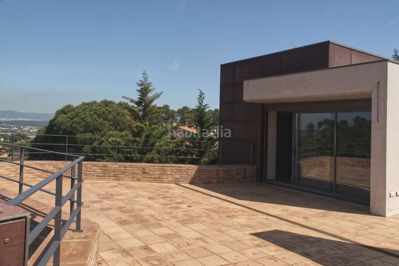 Foto 7a8b3e8f-154c-4091-a17e-7359d2264dcb. Chalet avec cheminée chauffage parking piscine dans Sant Cugat del Vallès