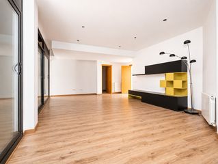 Casa adossada  Cam� antic de rub�. Tu casa a tu gusto. gran chalet esquinero con jard�n de 200m�, p