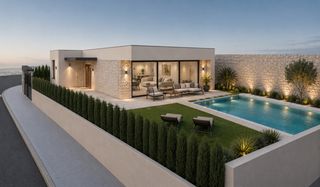 Terreny residencial  Carrer de yurimaguas. Espectacular chalet independiente a proyectar: dise�a la casa de