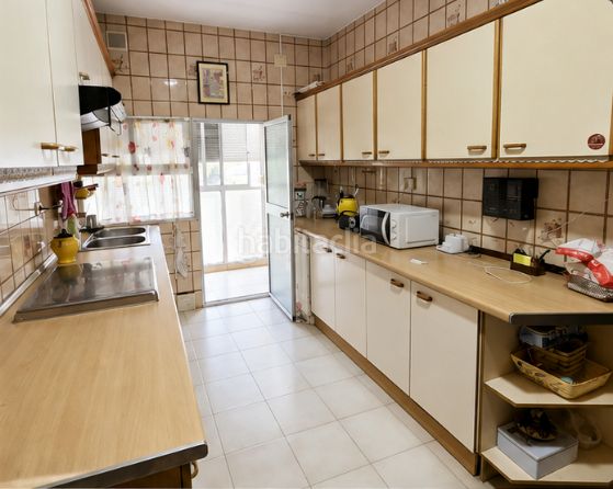 Foto 4ddb6fb4-7911-4ff5-82a3-9e575cf1ba8e. Pis amb calefacció a San Pablo Sevilla