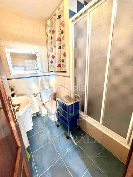 Foto 51421d9e-104b-4c29-a6c2-5eacd939a4db. Semi detached house with parking in Almayate Bajo