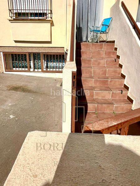 Foto 6aa24eb2-2ba0-4e22-841f-a4c8e76607c5. Semi detached house with parking in Almayate Bajo