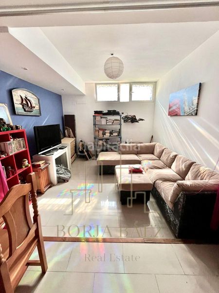 Foto dd462b3b-687b-4454-a68c-a2333642d6eb. Semi detached house with parking in Almayate Bajo