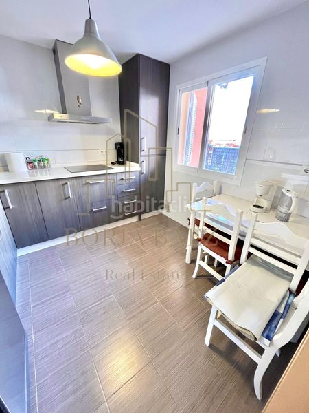 Foto 1b21fa37-5863-411e-ac7e-a3116a5216e6. Casa adossada amb aparcament a Benajarafe