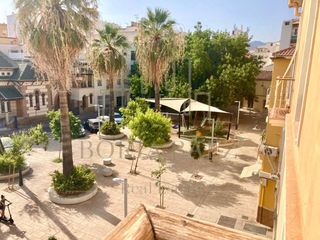 Piso en Perchel Norte. Piso en el centro de málaga, muy luminoso con muchas posibilidad